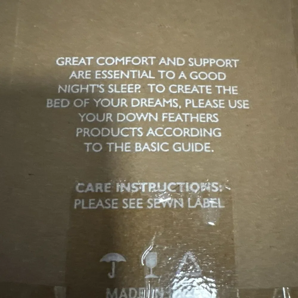 APSMILE Luxurious Feathers Down Queen Duvet Insert Comforter, 90X90 IN White NEW